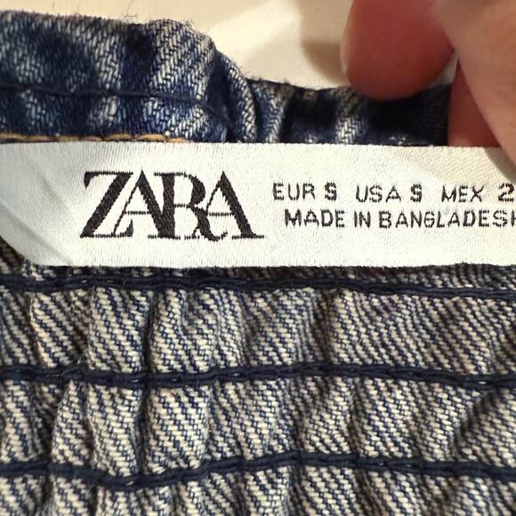 Zara y2k Denim Bustier Crop Top Womens Size Small Blue Smocked Back Front Zipper - Picture 4 of 7